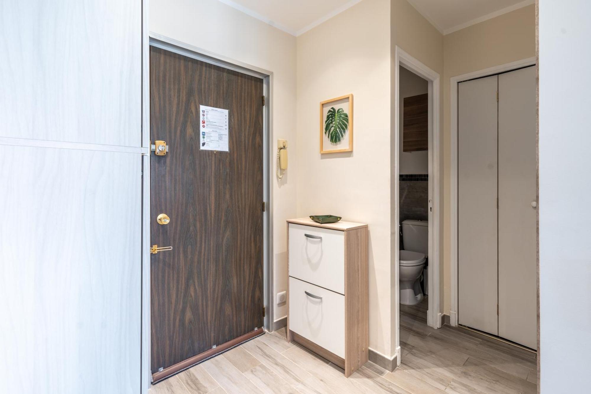 Fabuleux Appartement 2 Personnes Au Coeur De Menton, Climatise Et Proche Gares Routiere Et Sncf 外观 照片
